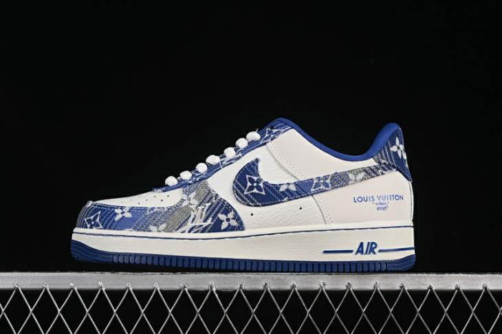 Picture of Air Force 1 _SKUfw19954357773544554fw